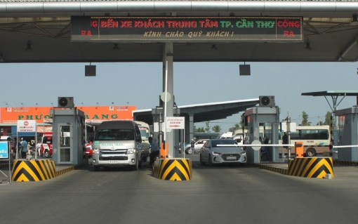 Từ 0 giờ ngày 17-4: Vận tải hành khách liên tỉnh phân theo ba nhóm địa phương