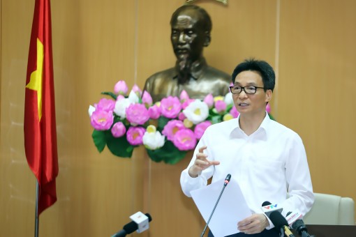 Kiểm soát dịch bệnh, chung sống an toàn và thúc đẩy điều chỉnh tích cực của xã hội