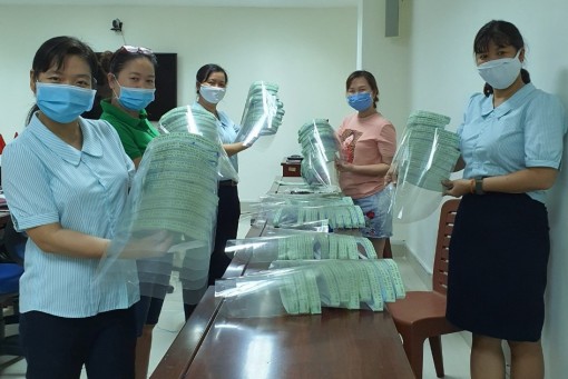 Sẻ chia khó khăn