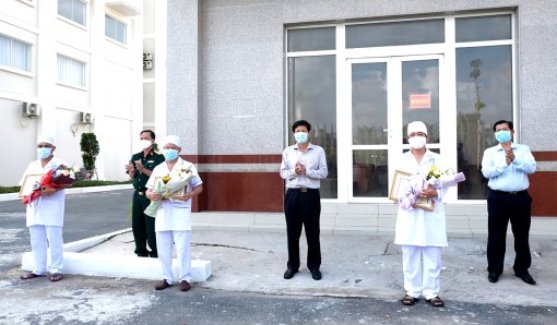 Ngày vui của thầy thuốc nơi tuyến đầu