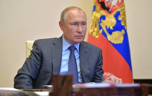 Ông Putin gặp khó