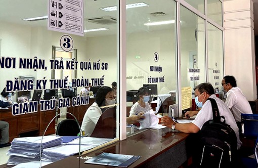 Đã tiếp nhận hơn 46.500 giấy đề nghị gia hạn nộp thuế và tiền thuê đất