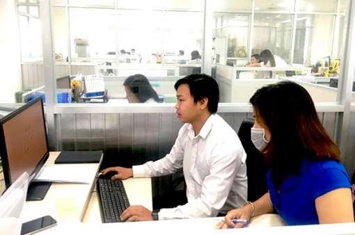 Ngành điện phấn đấu tỷ lệ dịch vụ cung cấp điện trực tuyến cấp độ 4 đạt 75%