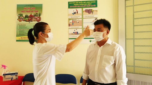 Học sinh, học viên bắt đầu nhập học sau thời gian

tạm nghỉ học phòng dịch COVID-19