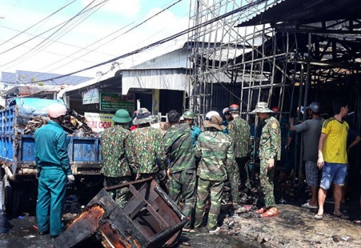 Cà Mau: Hỏa hoạn thiêu rụi cơ sở karaoke