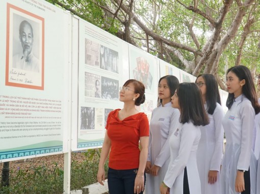 Nhiều hoạt động kỷ niệm

Ngày sinh Chủ tịch Hồ Chí Minh