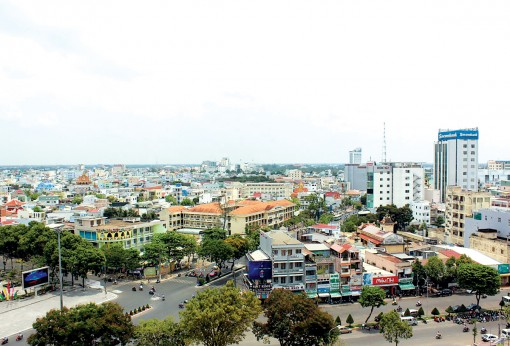 Đột phá để TP Cần Thơ phát triển nhanh,
bền vững trong bối cảnh mới