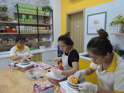 Nắng chang chang - tiệm rau câu khởi nghiệp của 2 cô gái trẻ