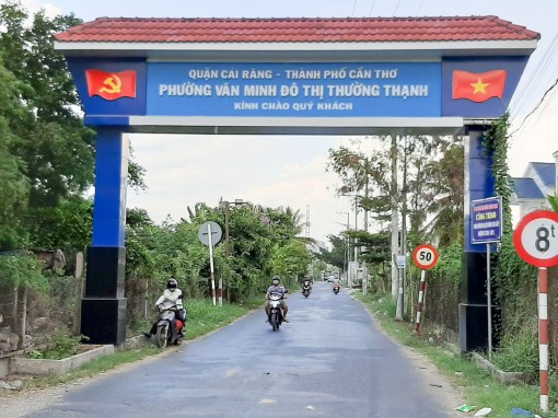 Ý Đảng -

      lòng Dân