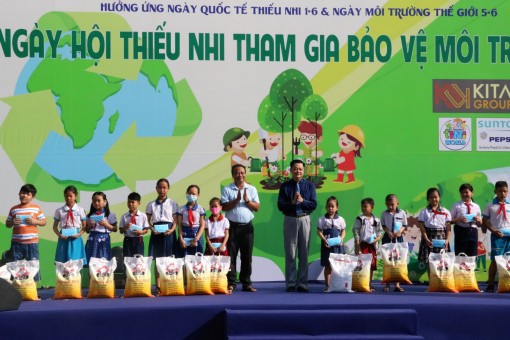 Chung tay vì đàn em thân yêu