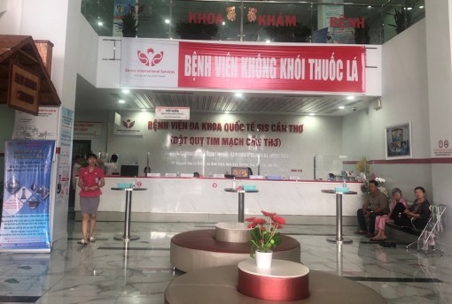 Kiểm tra thực hiện phòng, chống tác hại thuốc lá tại 2 bệnh viện tư nhân