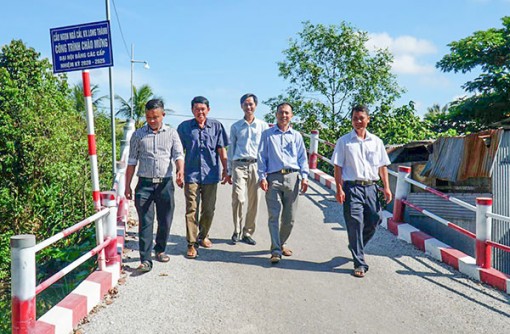 Thi đua chào mừng đại hội đảng bộ các cấp