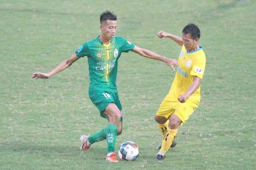 Bỏ lỡ nhiều cơ hội, XSKT Cần Thơ thua phút bù giờ