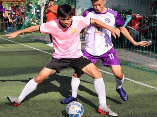 Sự trở lại sôi nổi của phủi thủ Cần Thơ