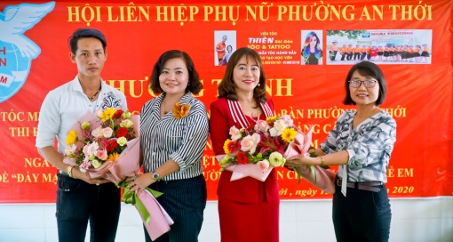 Hớt tóc miễn phí cho học sinh