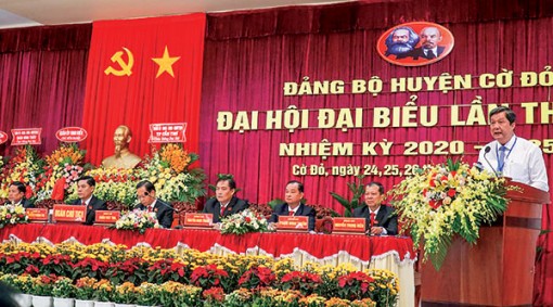 Xây dựng Đảng bộ, hệ thống chính trị huyện Cờ Đỏ thật sự trong sạch, vững mạnh