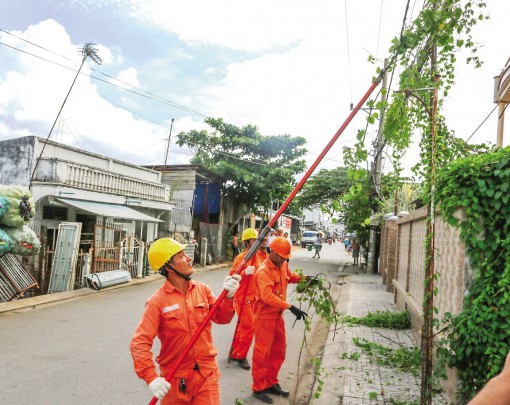 Thực hiện các biện pháp cung ứng điện an toàn, giảm thiểu thiệt hại thiên tai gây ra