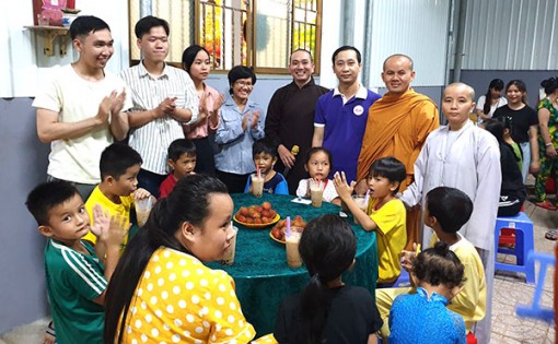 Ðoàn kết, thực hiện nhiều hoạt động vì cộng đồng