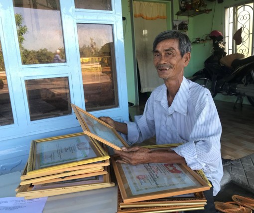 Góp sức cho đời vui