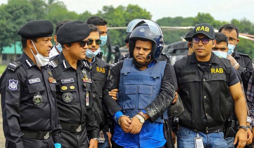 Trục lợi từ chứng nhận xét nghiệm COVID-19 “dỏm”