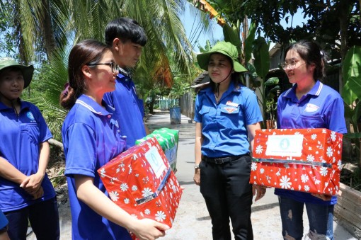 Sôi nổi các hoạt động Chiến dịch Thanh niên

tình nguyện hè