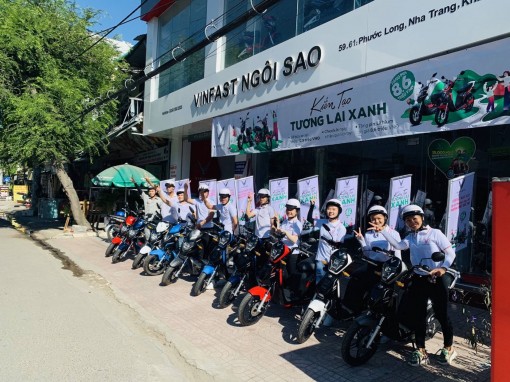 ‘Đội quân xung kích’ VinFast Impes - Ludo rầm rộ tiếp sức sĩ tử mùa thi