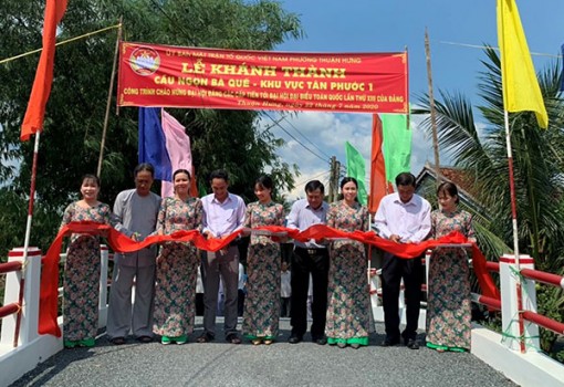 Khánh thành cầu ngọn Bà Quế