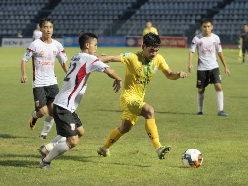 XSKT Cần Thơ bị Long An chia điểm