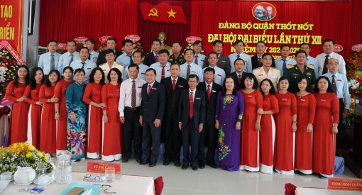 Đại hội Đảng bộ quận Thốt Nốt thành công tốt đẹp