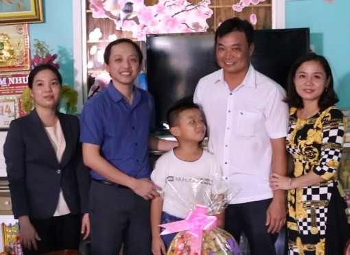 Một thập kỷ đồng hành

cùng các cặp vợ chồng hiếm muộn