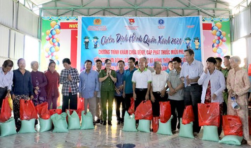 Sôi nổi “Hành quân xanh”