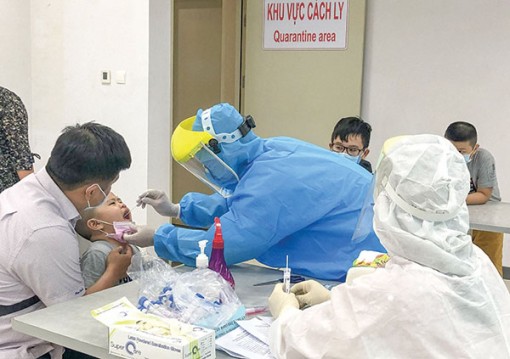 Triển khai nhanh, thực hiện nghiêm các biện pháp khoanh vùng, dập dịch