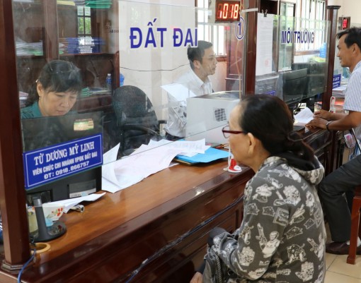 Cải cách thủ tục hành chính mạnh mẽ hơn nữa