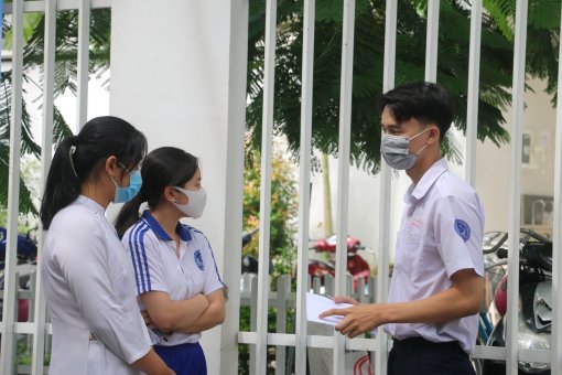 Đau ruột thừa, 2 thí sinh bỏ dở thi tốt nghiệp THPT