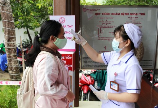 Giám đốc chịu trách nhiệm khi đơn vị y tế

không thực hiện nghiêm công tác phòng, chống dịch COVID-19