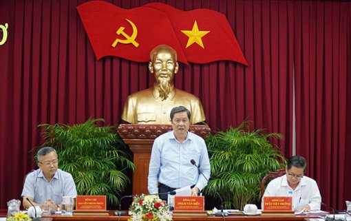 Tiếp tục chuẩn bị chu đáo mọi mặt để tổ chức thành công Đại hội Đại biểu Đảng bộ thành phố