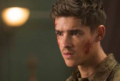 Brenton Thwaites - ngôi sao mới ở Hollywood