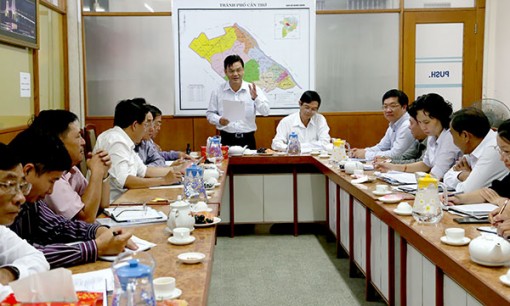 Lãnh đạo cần nêu gương và nhắc nhở cán bộ công chức thực hiện tốt đạo đức công vụ