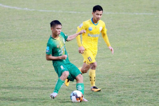 Nguyễn Văn Văn - tiền vệ “nhỏ nhưng có võ”