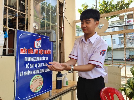 Đảm bảo an toàn phòng chống dịch COVID-19 khi học sinh nhập học