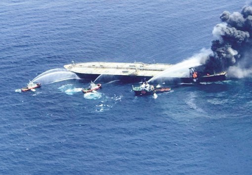 Sri Lanka dập tắt đám cháy trên tàu

chở 2 triệu thùng dầu