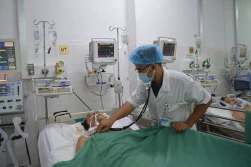 Ho nhiều, kéo dài, coi chừng ho máu sét đánh