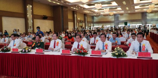 Thi đua xây dựng và phát triển TP Cần Thơ theo tinh thần Nghị quyết số 59-NQ/TW của Bộ Chính trị