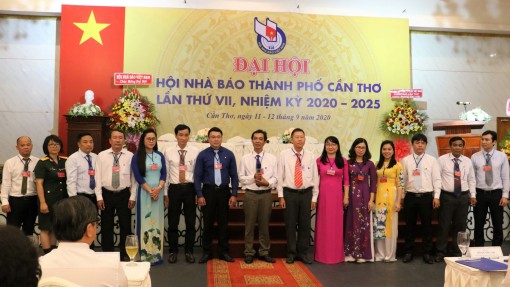 Đại hội Hội Nhà báo TP Cần Thơ lần thứ VII thành công tốt đẹp