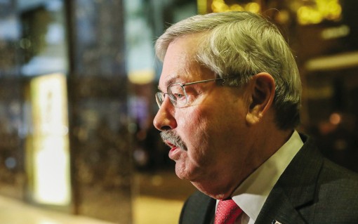 Đại sứ Mỹ tại Trung Quốc từ chức