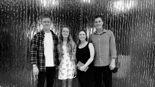 Hàng chục ngàn người Úc kẹt ở nước ngoài