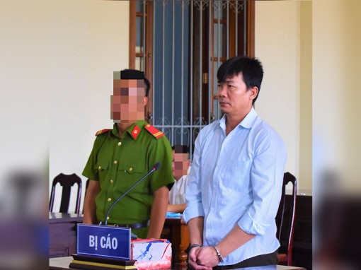 Thuê sà lan rồi chiếm đoạt, lãnh án 15 năm tù