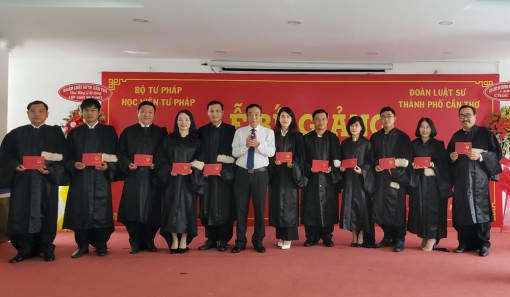 Phát triển đội ngũ luật sư đủ tầm hội nhập quốc tế