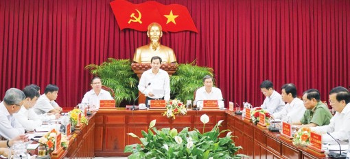 Sớm triển khai thực hiện Nghị quyết
Đại hội Đảng bộ thành phố lần thứ XIV,
nhiệm kỳ 2020-2025