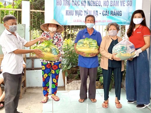 Ðồng lòng góp sức